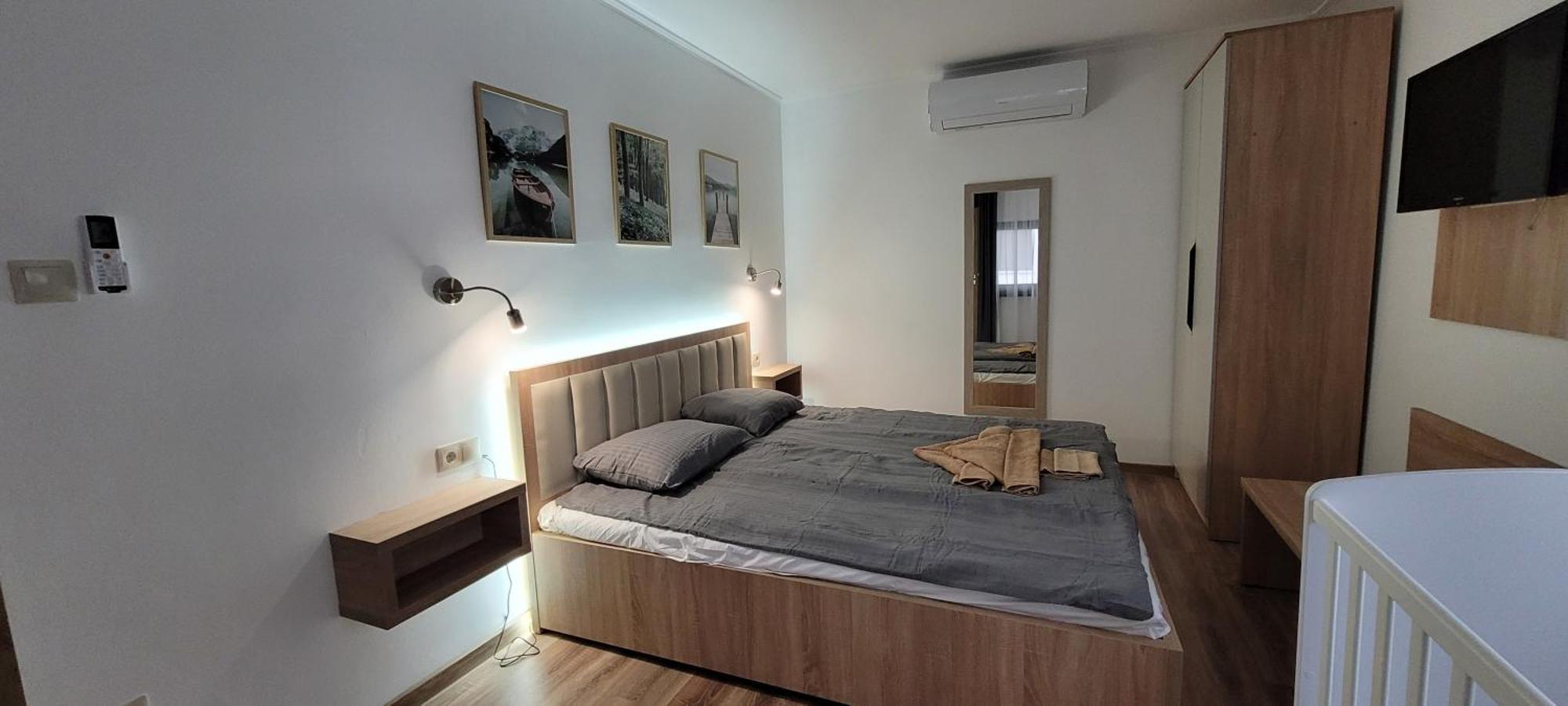 Csaladi Kikoeto Apartman Дьюла Экстерьер фото
